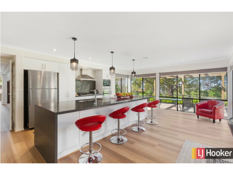 1 The Heights, Hidden Valley VIC 3756