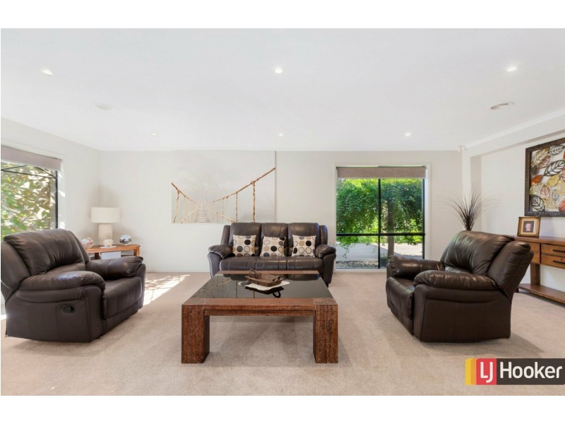 1 The Heights, Hidden Valley VIC 3756