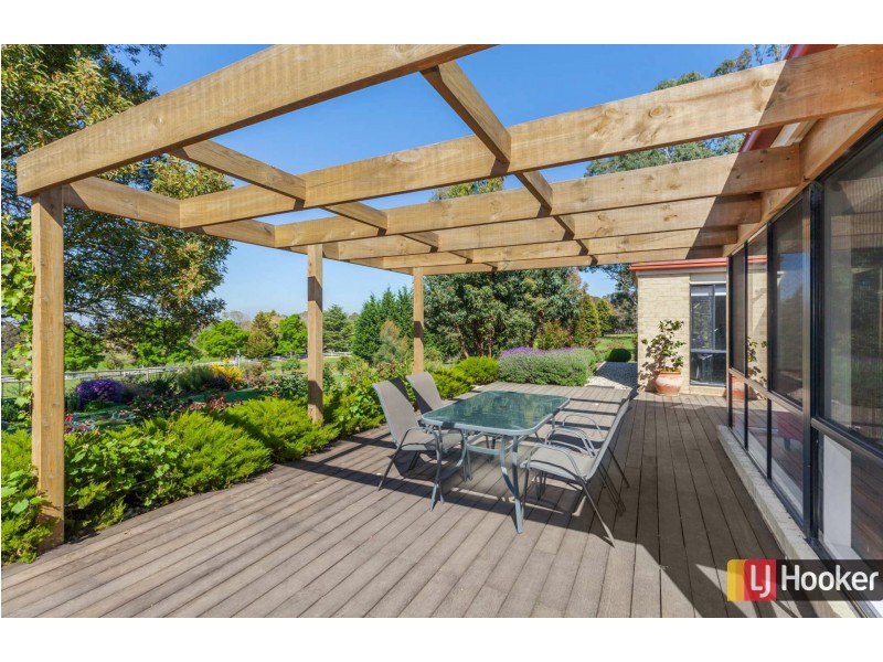 1 The Heights, Hidden Valley VIC 3756