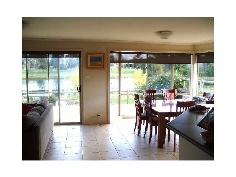 Hidden Valley VIC 3756