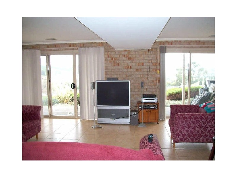 19 Siena Way, Hidden Valley VIC 3756