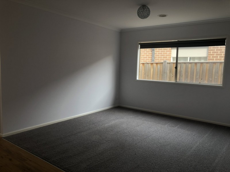 47 Golf Links Drive, Beveridge VIC 3753