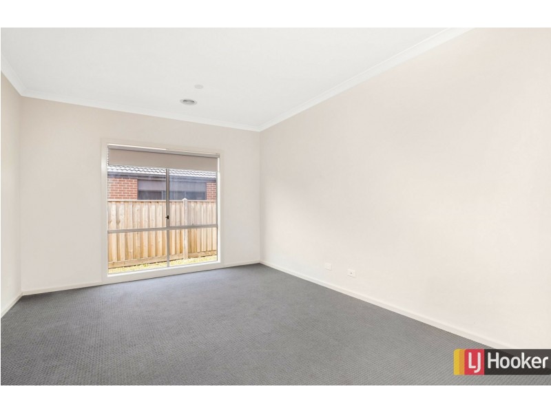 3 Angel Way, Beveridge VIC 3753