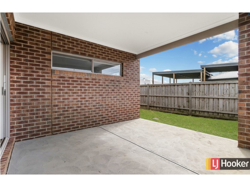 3 Angel Way, Beveridge VIC 3753
