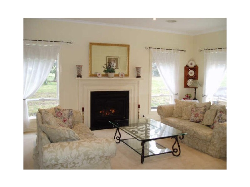 Hidden Valley VIC 3756