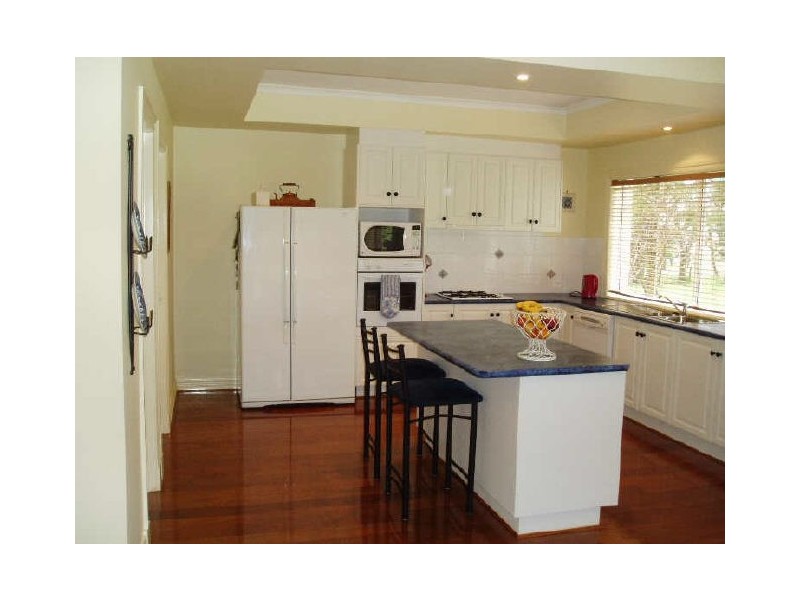 Hidden Valley VIC 3756