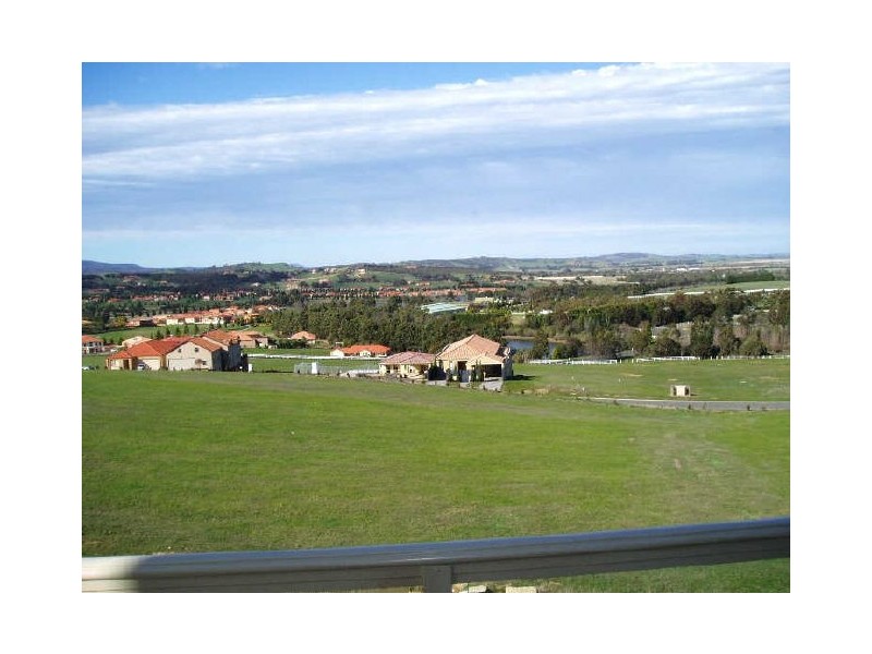 63 Siena Ridge, Hidden Valley VIC 3756