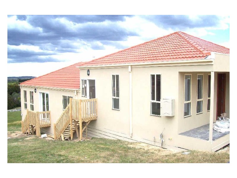 57 Siena Way, Hidden Valley VIC 3756
