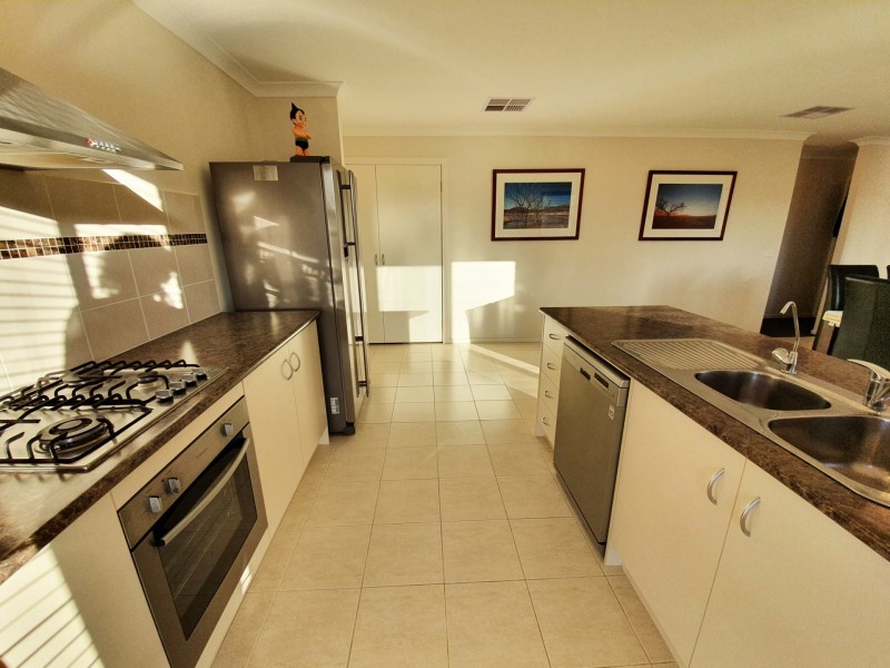 9 Lantern Court, Wallan VIC 3756