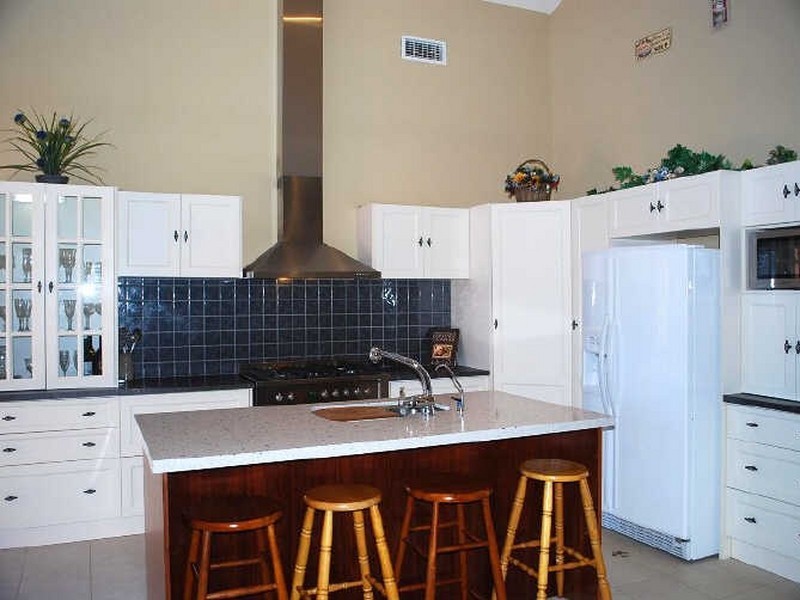 13 Eastern Ridge, Hidden Valley VIC 3756