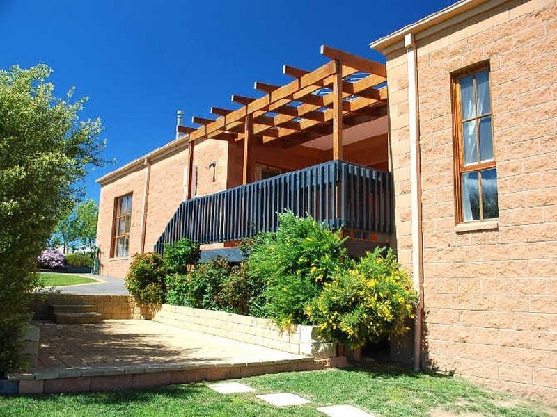 13 Eastern Ridge, Hidden Valley VIC 3756