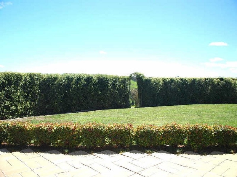 13 Eastern Ridge, Hidden Valley VIC 3756
