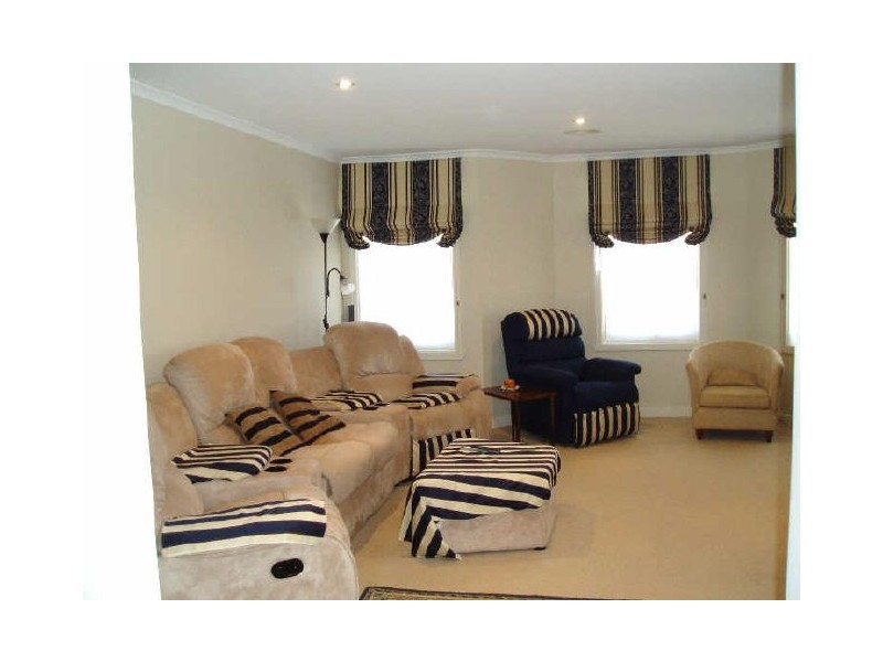 Hidden Valley VIC 3756