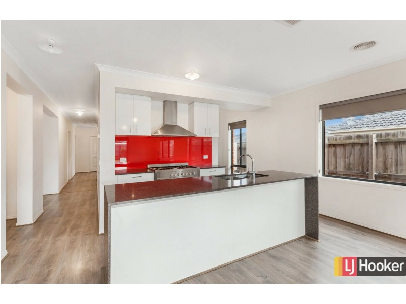 17 Watergum Way, Wallan VIC 3756