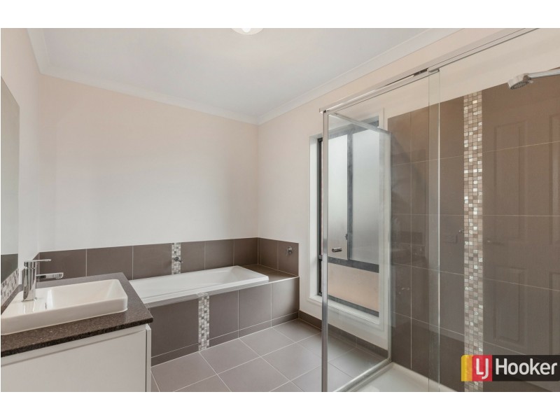 17 Watergum Way, Wallan VIC 3756