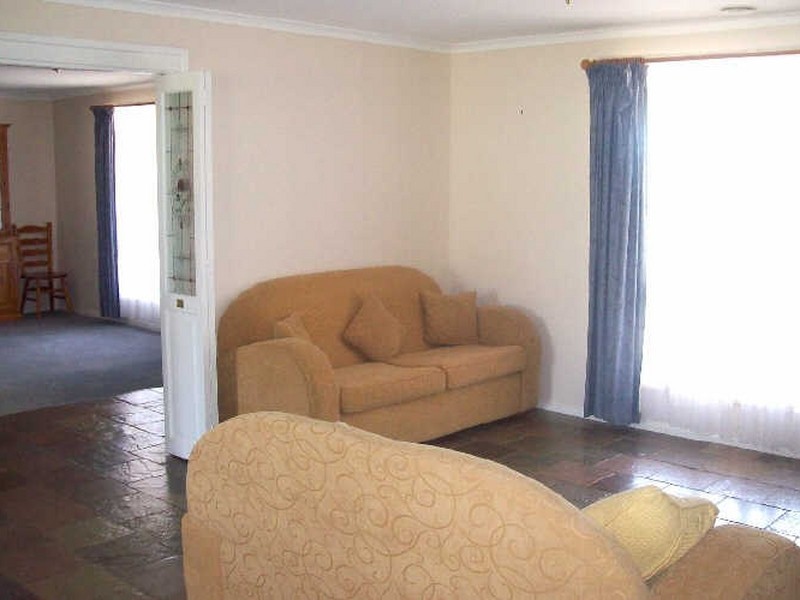 28 King William Court, Wallan VIC 3756