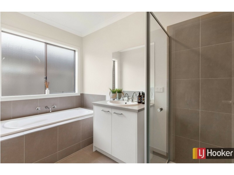 161 Mandalay Circuit, Beveridge VIC 3753