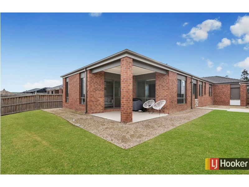161 Mandalay Circuit, Beveridge VIC 3753
