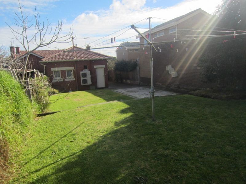 8A Griffiths Street, Caulfield South VIC 3162