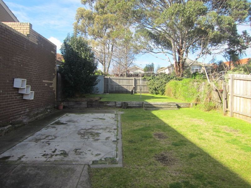 8A Griffiths Street, Caulfield South VIC 3162