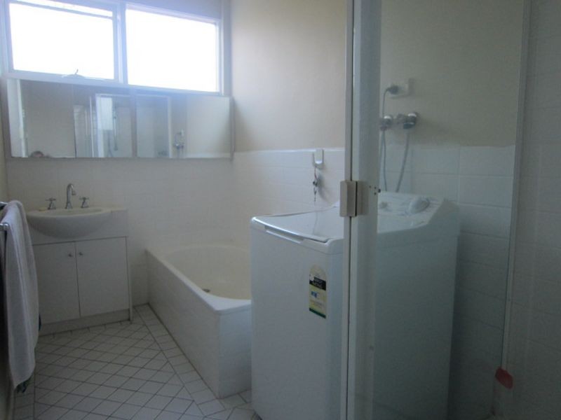 9/144 Brighton Road, Elsternwick VIC 3185