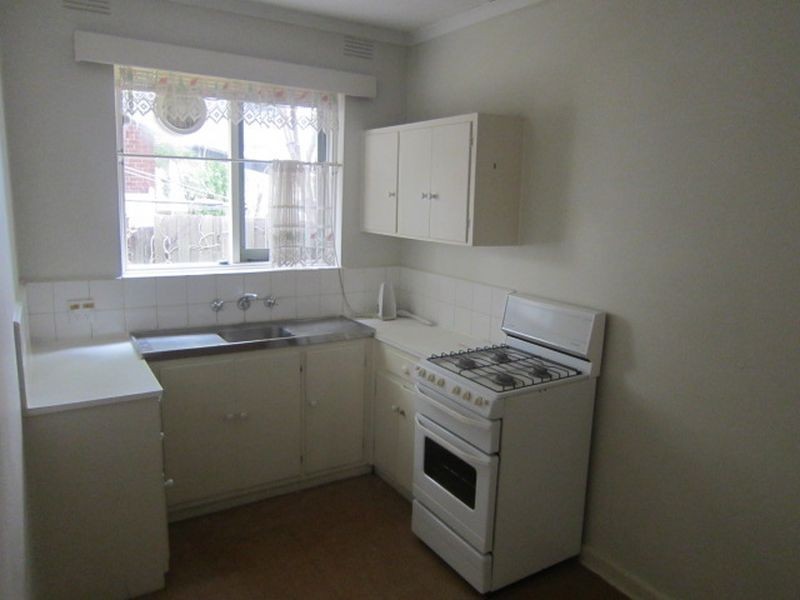 3/27 Moore Street, Elwood VIC 3184