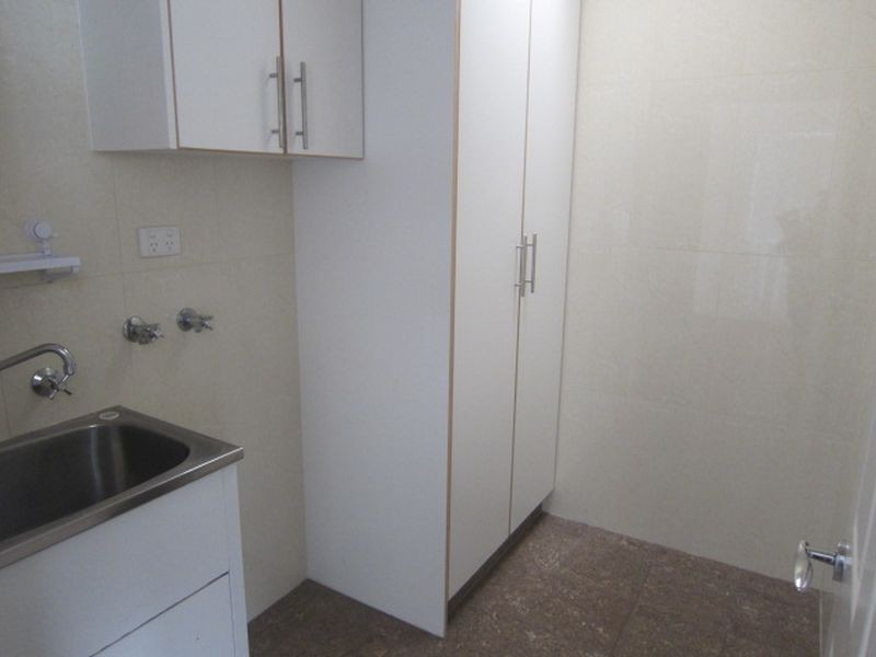 2 Highview Road, Bentleigh East VIC 3165