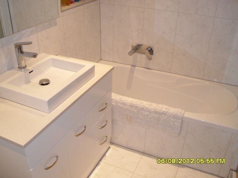 8/684 Inkerman Road, Caulfield North VIC 3161