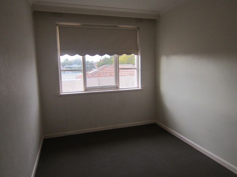 4/14 Sebastopol Street, Caulfield North VIC 3161