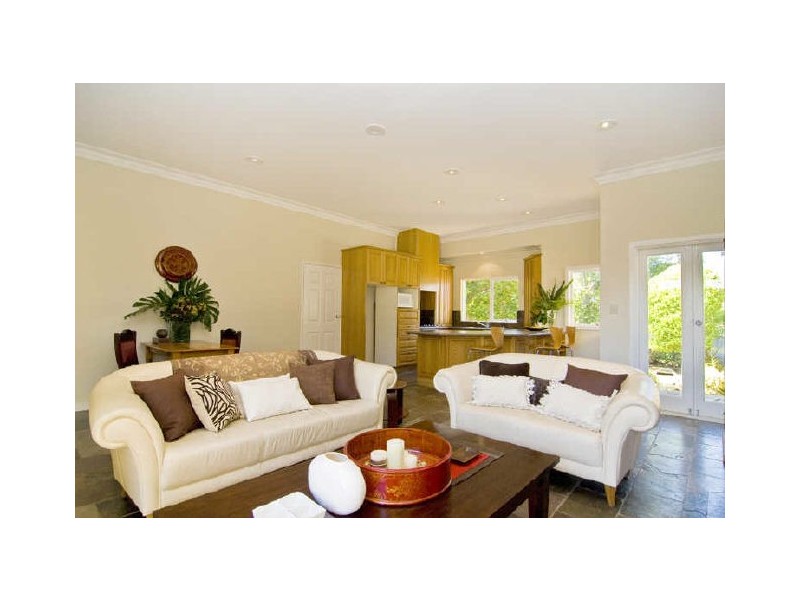 16 Norman Street, Mckinnon VIC 3204