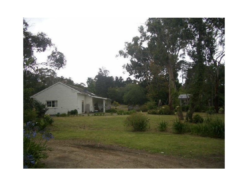 80 Baden Powell Drive, Mount Eliza VIC 3930