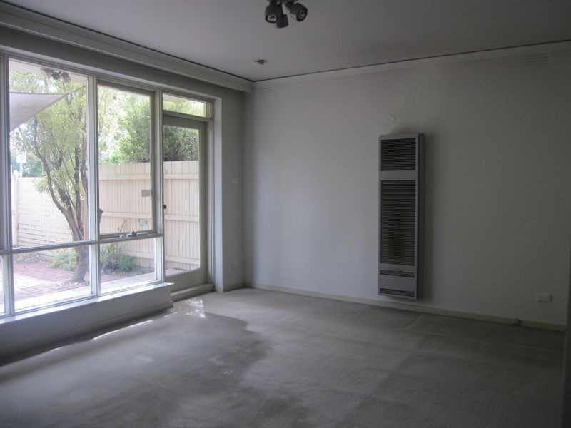 2/58 Sutherland Road, Armadale VIC 3143