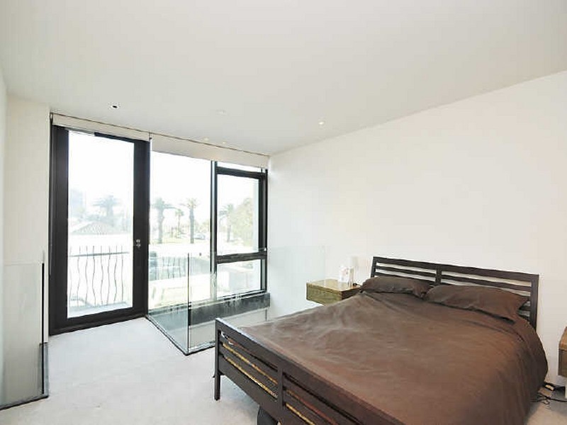 4b Victoria Street, St Kilda VIC 3182