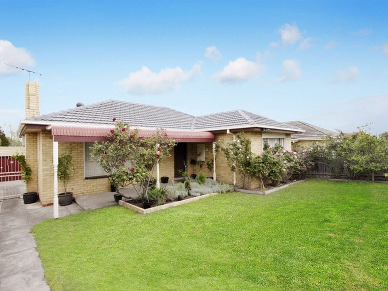 78 Bernard St, Cheltenham VIC 3192