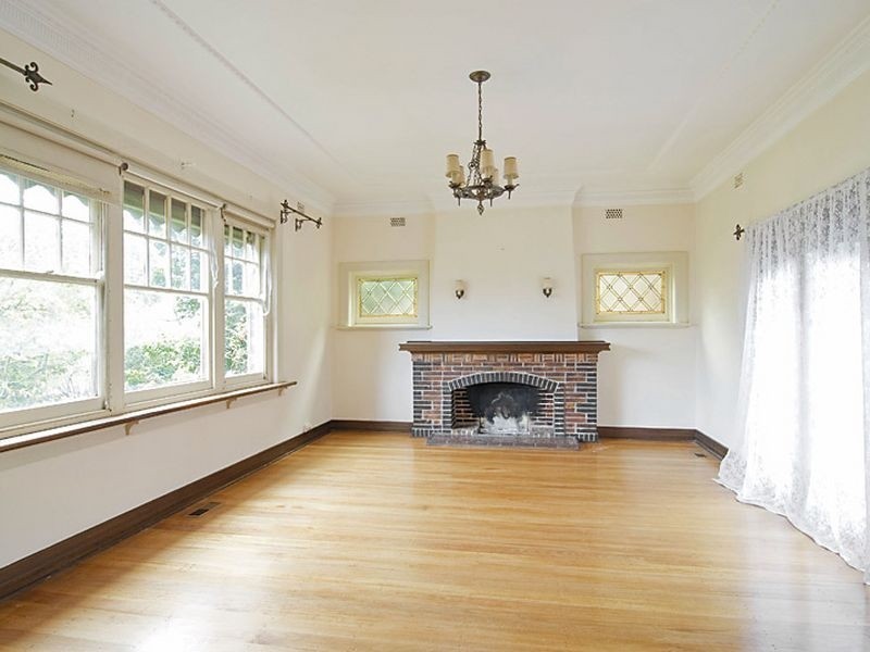 8 Waiora Rd, Caulfield North VIC 3161