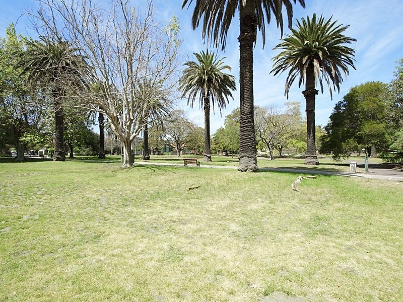 5/10 Melby Ave, St Kilda East VIC 3183