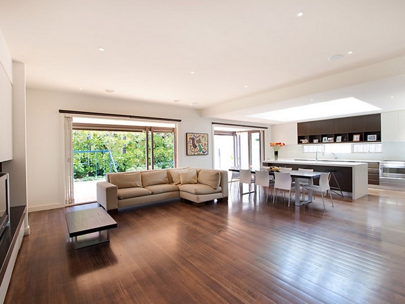 13 Foam St, Elwood VIC 3184