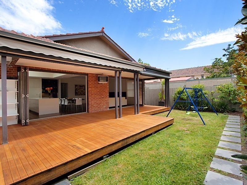 13 Foam St, Elwood VIC 3184