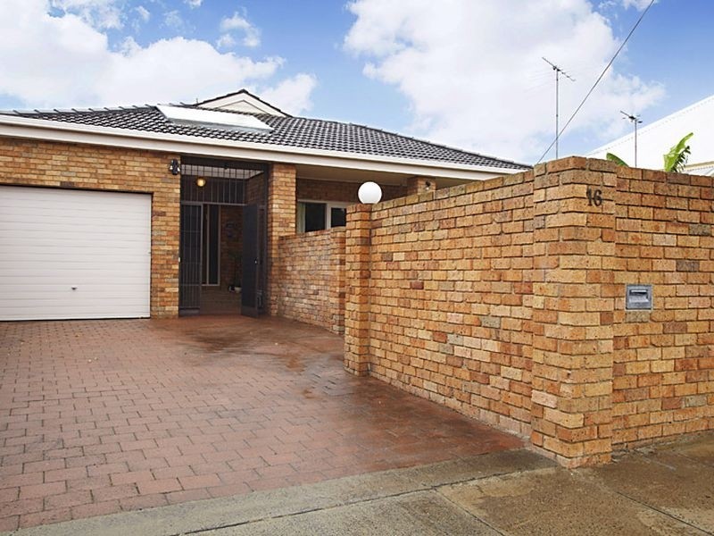 16 Pyne St, Caulfield VIC 3162