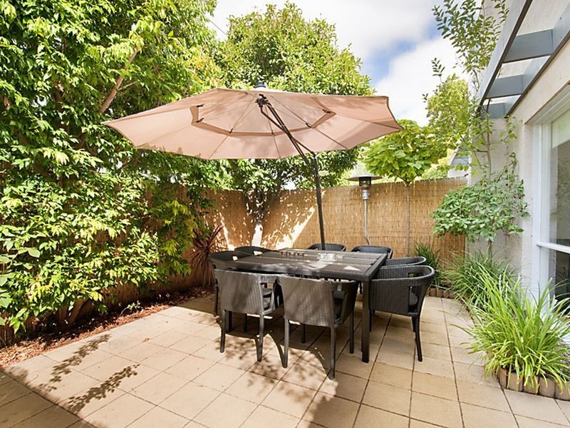 2/18 Payne St, Caulfield North VIC 3161