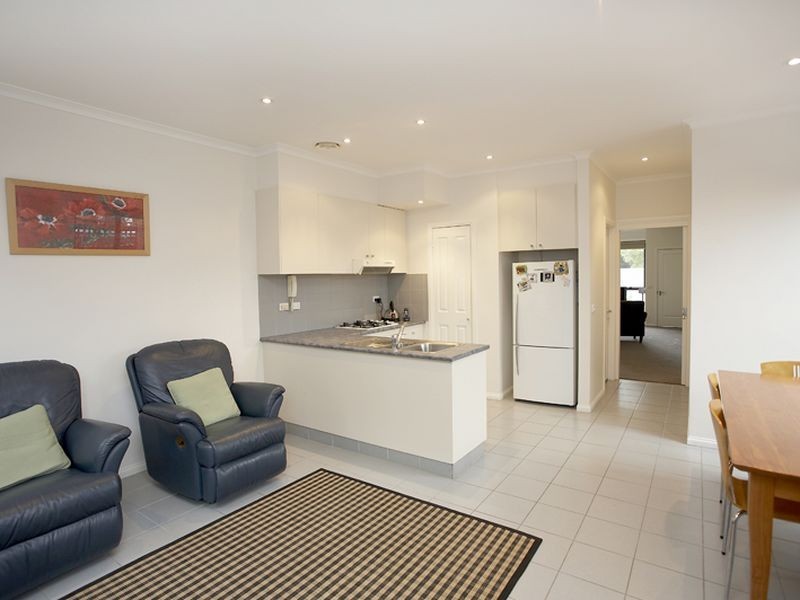 1/33-37 Gardenvale Road, Elsternwick VIC 3185