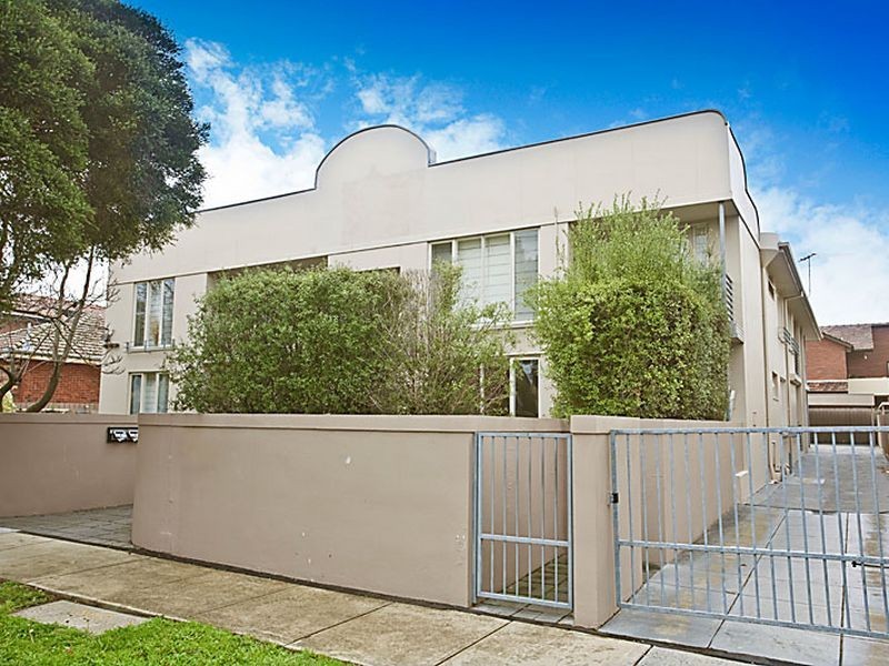 8/17 Masters Street, Caulfield VIC 3162