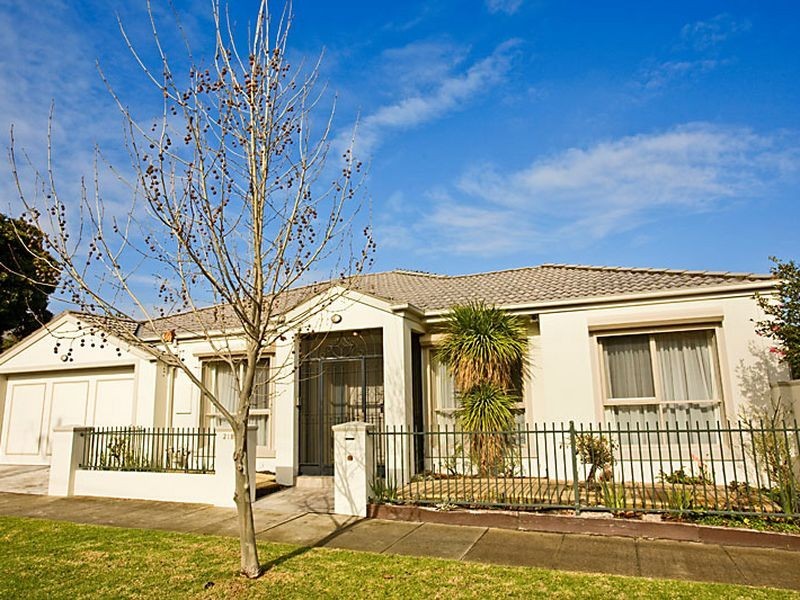21b Webb Street, Caulfield VIC 3162