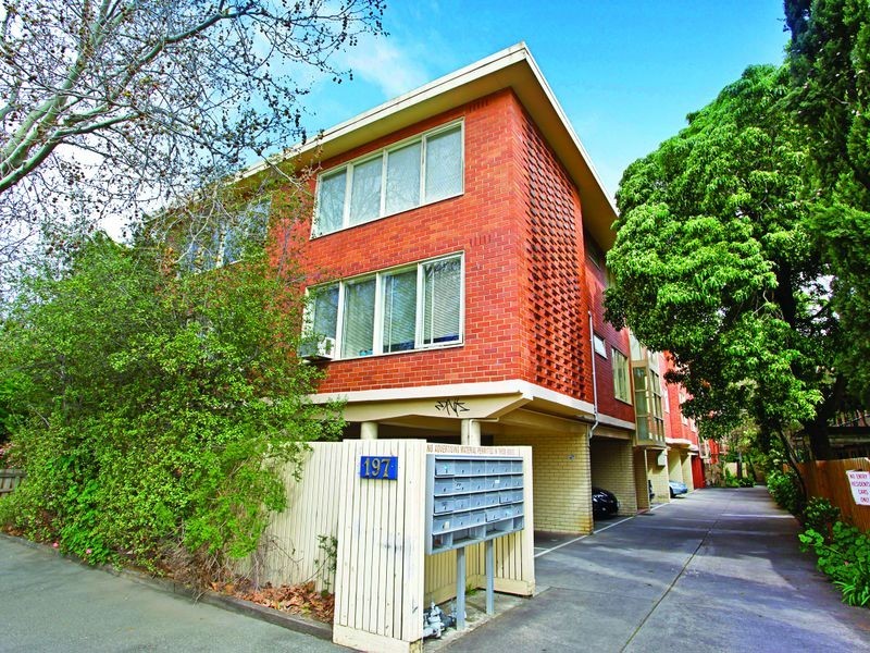 11 197 Brighton Rd, Elwood VIC 3184