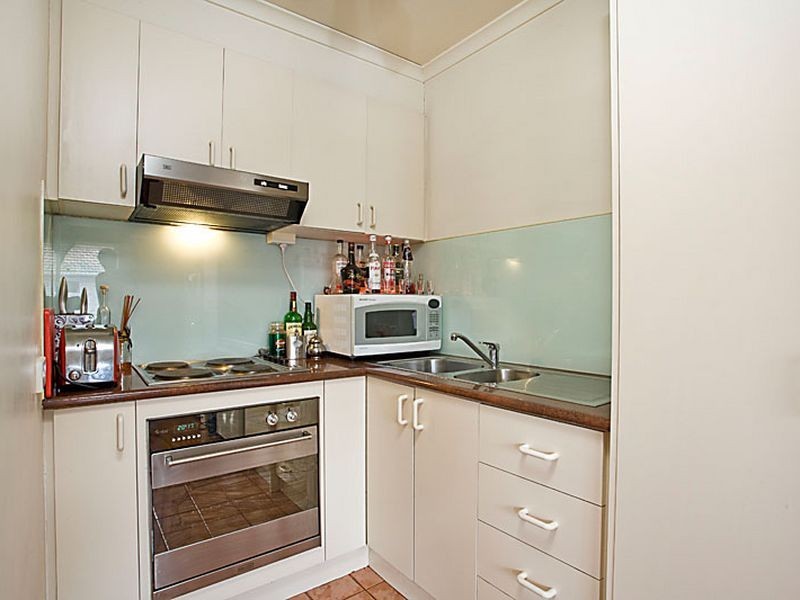 13/36 Lillimur Rd, Ormond VIC 3204