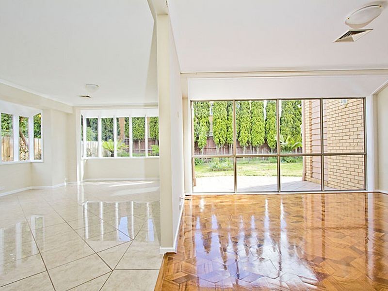 4 Maxwell Grove, Caulfield VIC 3162