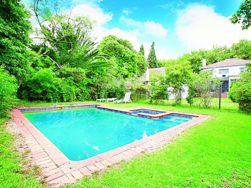 354 Dandenong Rd, St Kilda East VIC 3183