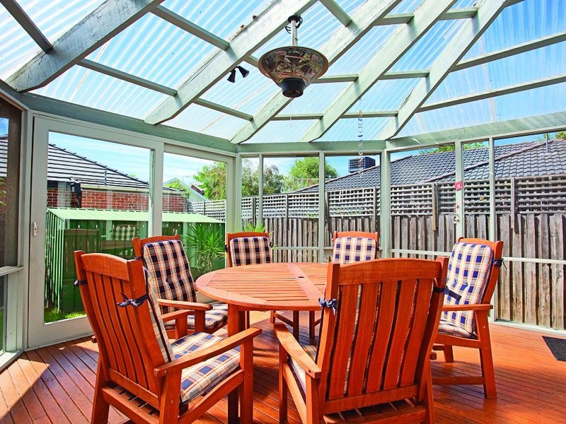 6 Mimosa Road, Carnegie VIC 3163