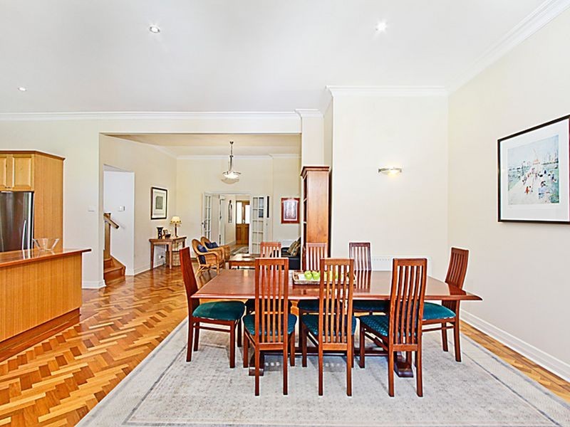 51 Parkside St, Elsternwick VIC 3185