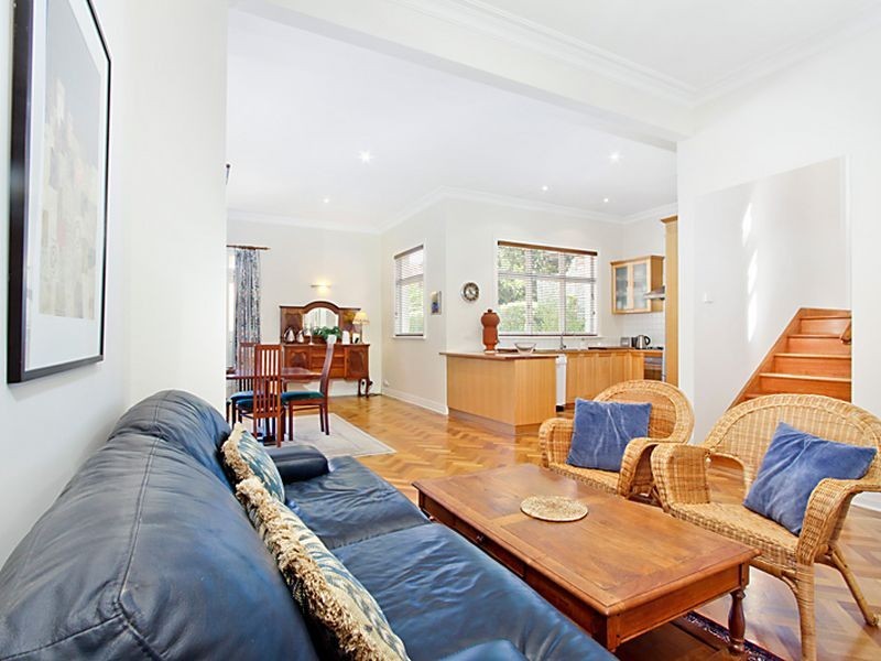 51 Parkside St, Elsternwick VIC 3185